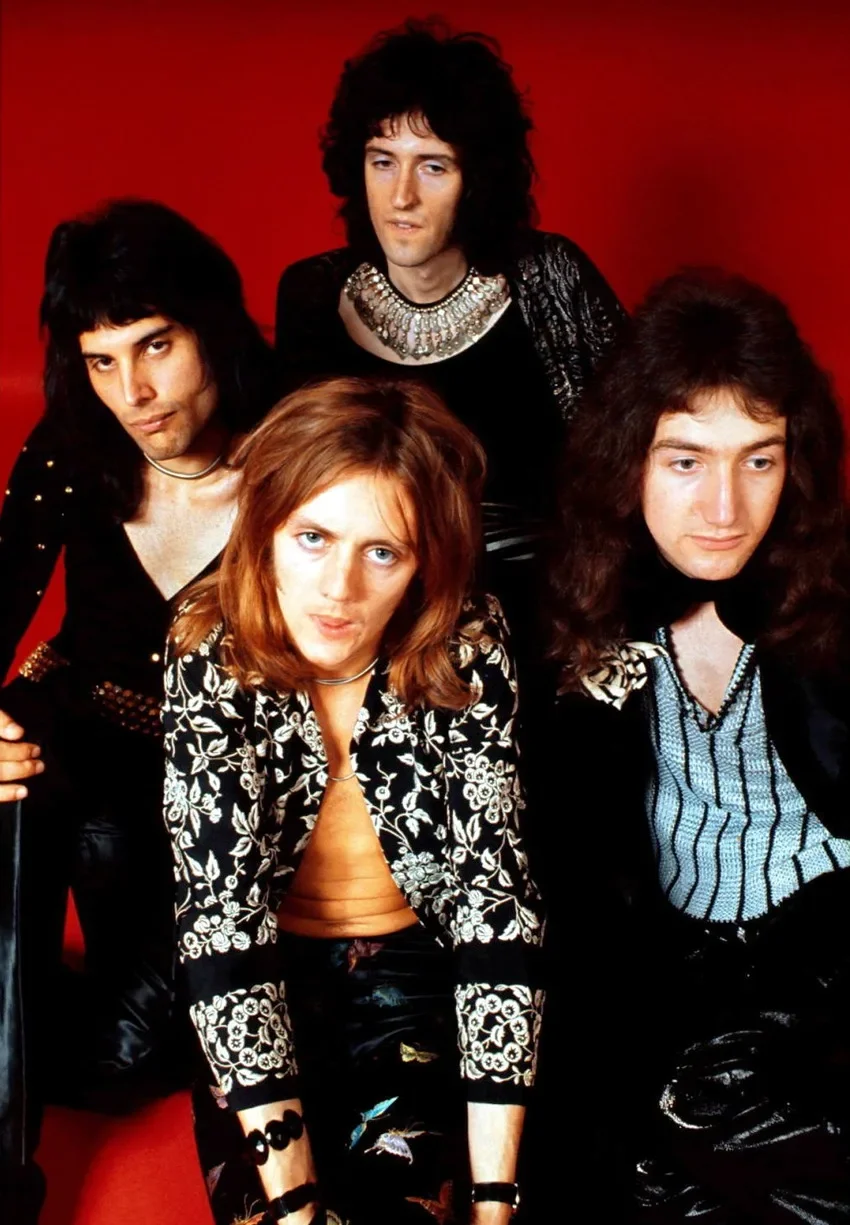 Queen — групповое промо-фото 1973 года