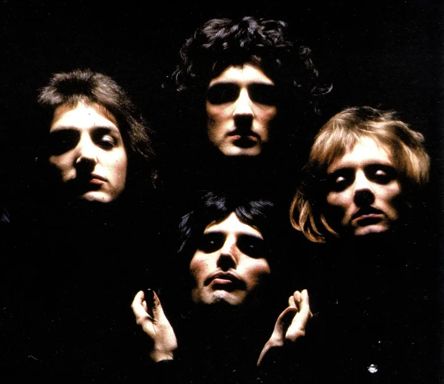 Queen — фотосессия Мика Рока для альбома Queen II, 1973